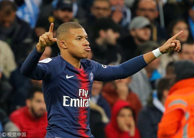 曼联红魔主场零封埃弗顿（曼联主场完封埃弗顿）