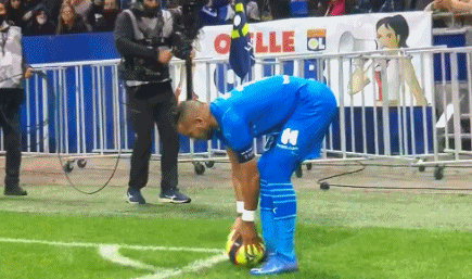 长盘决胜！法国杯惊现22轮点球大战，贝蒂讷21-20取胜晋级