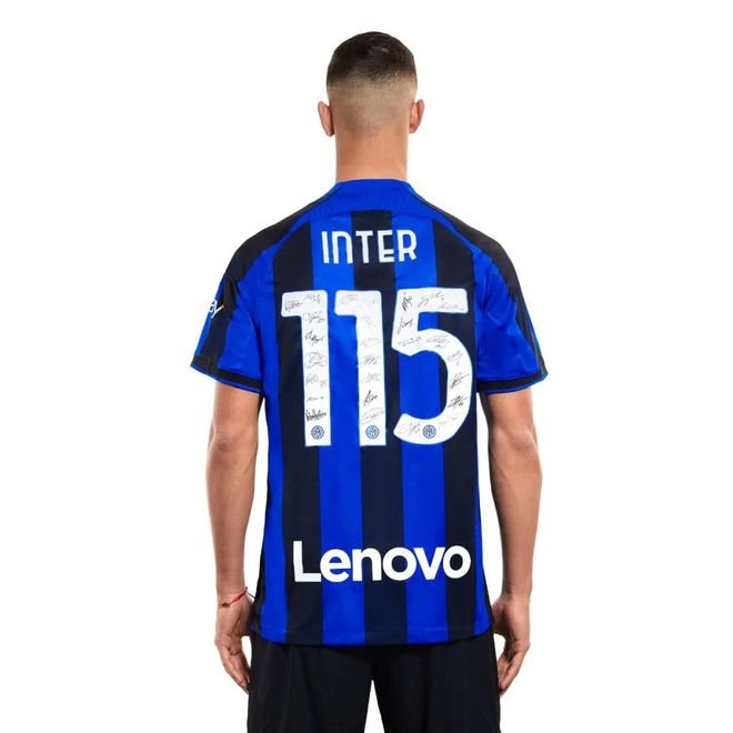 20分钟进2球，德里乌赫当选埃因霍温客场4-1利物浦全场最佳（20分钟双响，德里乌赫获评埃因霍温客场4-1胜利物浦全场最佳）