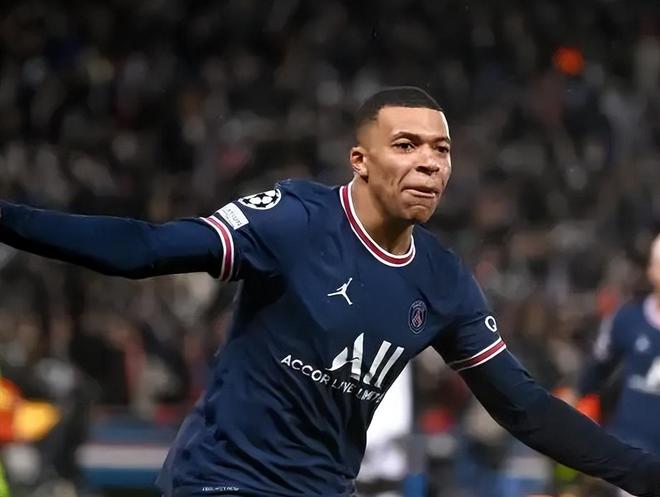 官方：大连英博正式授权上海卡冠文化为官方球星卡供应商（官宣：上海卡冠文化获大连英博官方球星卡供应商授权）