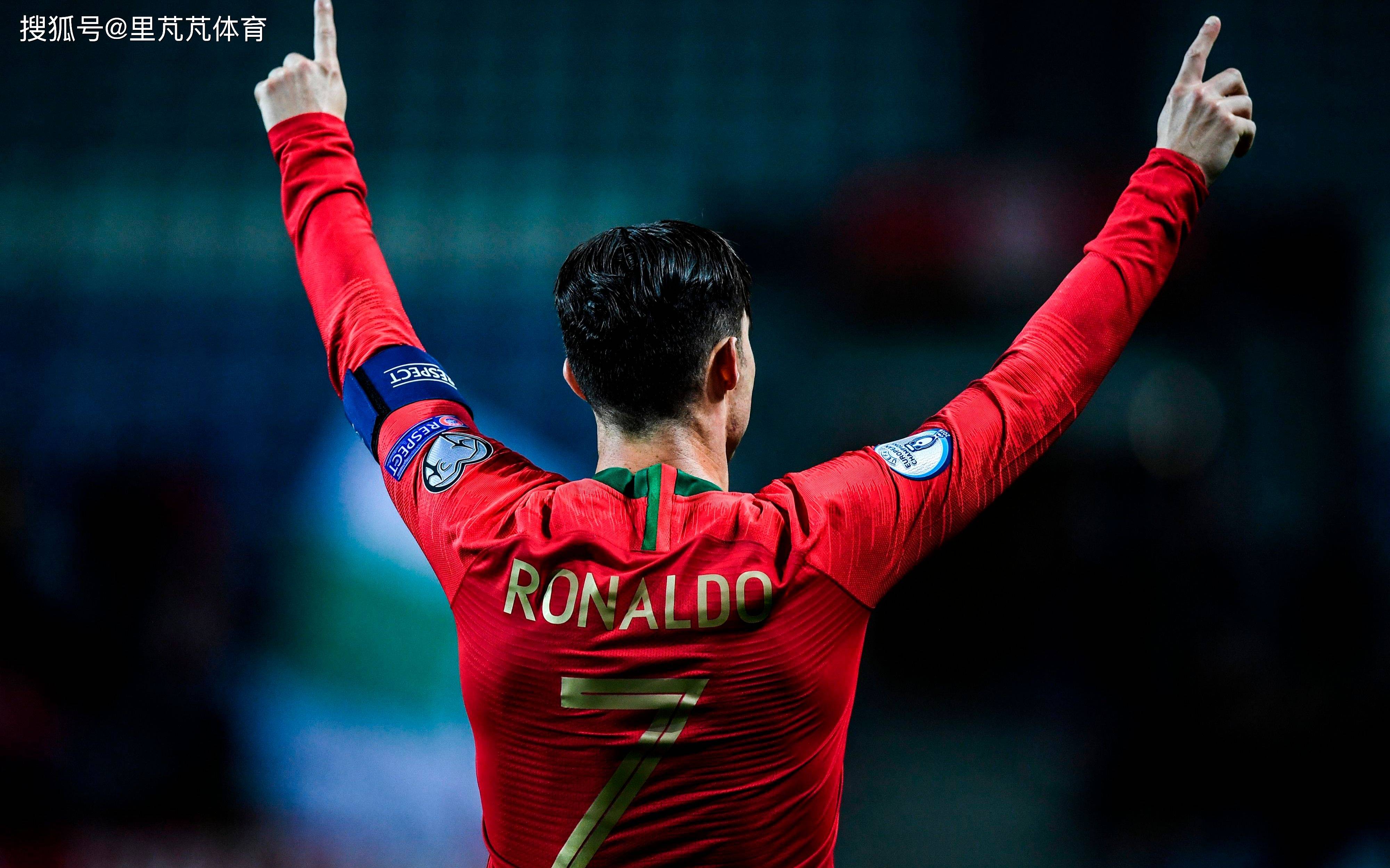 冬窗锋线猎物争夺战！英媒点名塞梅尼奥更适合红军（冬窗前锋引援大战：英媒力荐塞梅尼奥最适合红军）