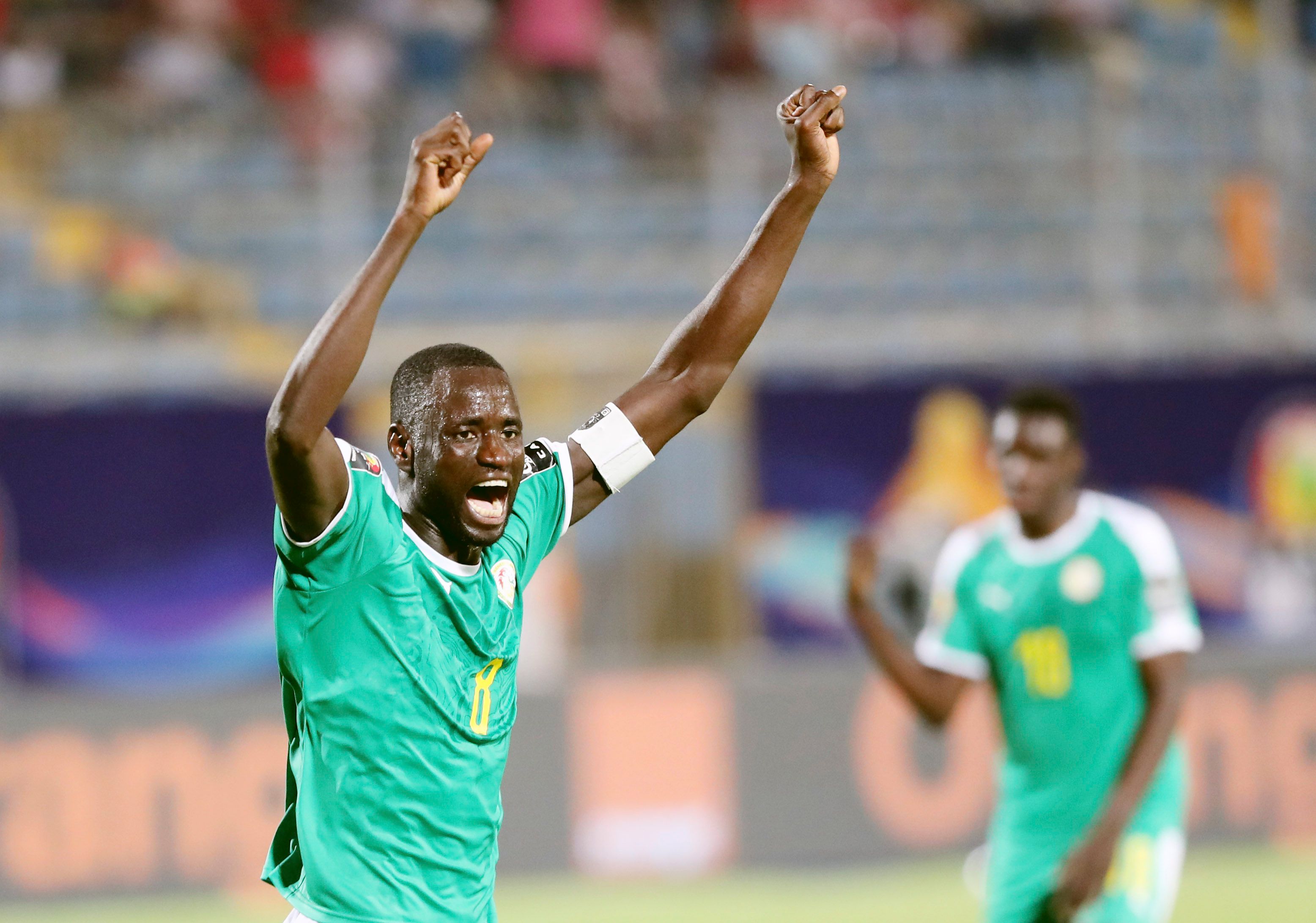 西甲半场：瑟洛特双响，维纳斯造险，马竞2-0奥维耶多（西甲半场战报：瑟洛特梅开二度，维纳斯制造险情，马竞2-0领先奥维耶多）