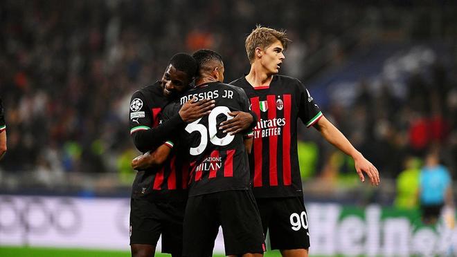 被动技能？爱尔兰世欧预全部三个主场比赛中对手球队均染红