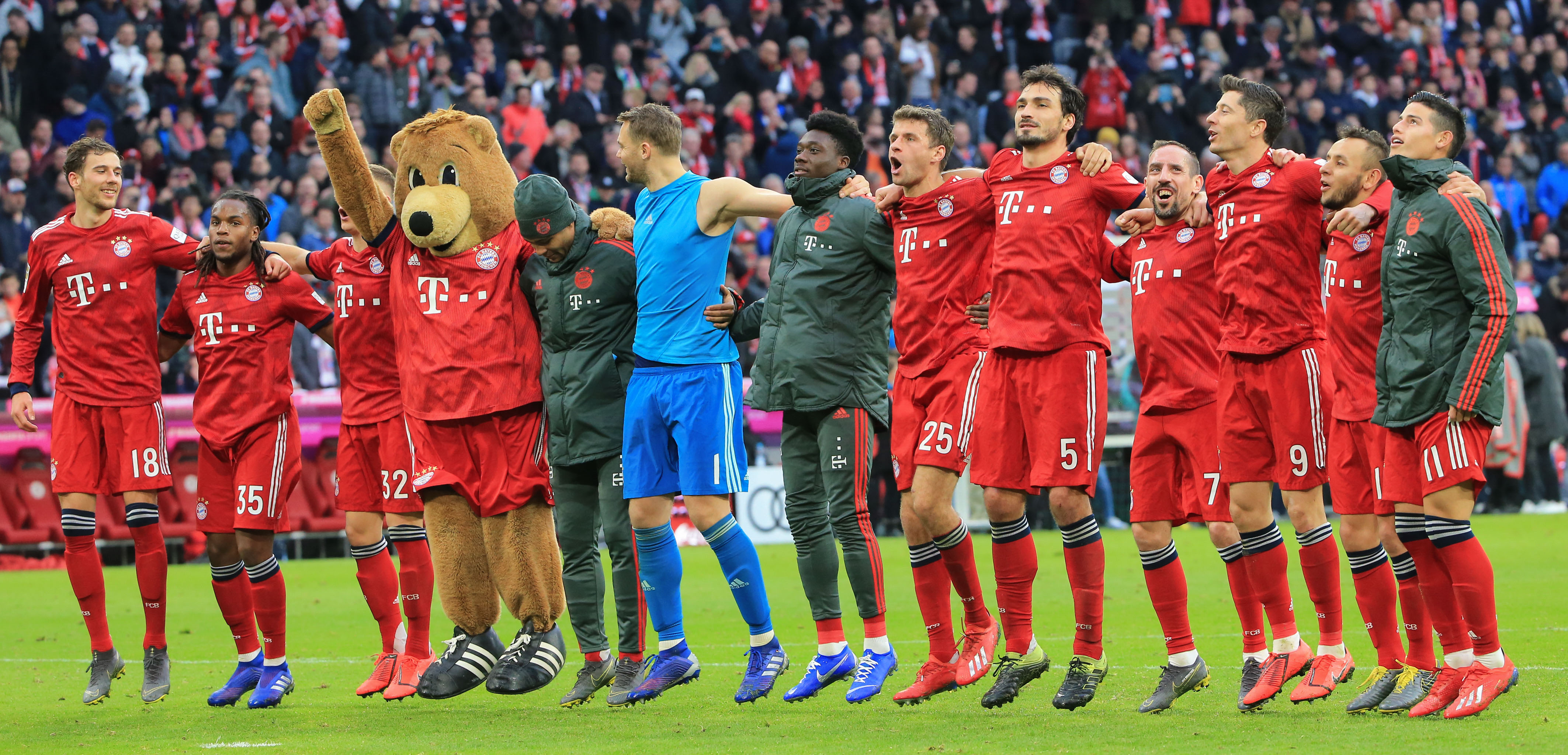 对阵阿拉维斯双响，奥尔莫时隔超过一年再次梅开二度（时隔一年多，奥尔莫对阵阿拉维斯再度独中两元）