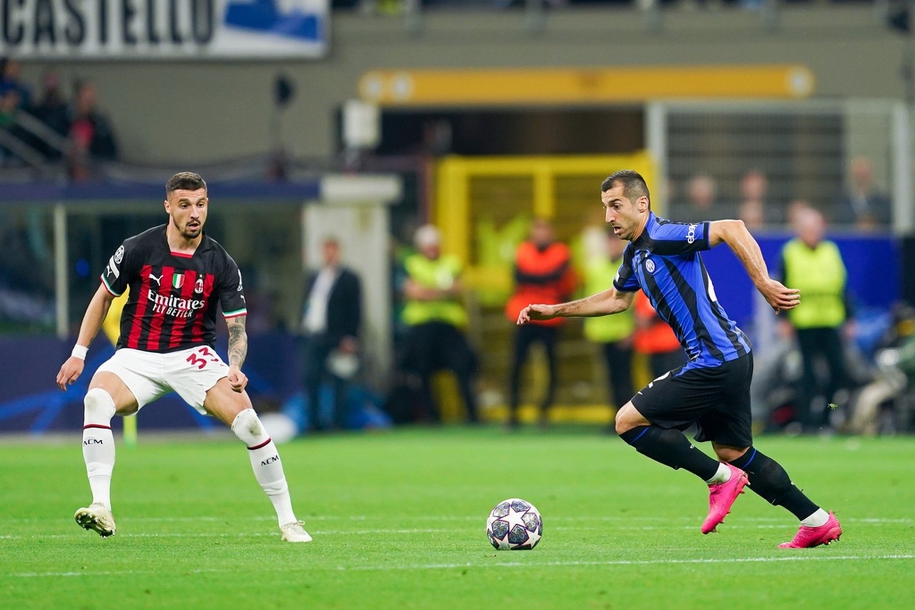 尤文本赛季税前年薪前20：弗拉霍维奇2220万第1，戴维1110万（尤文本季税前年薪TOP20：弗拉霍维奇以2220万领跑，戴维1110万）