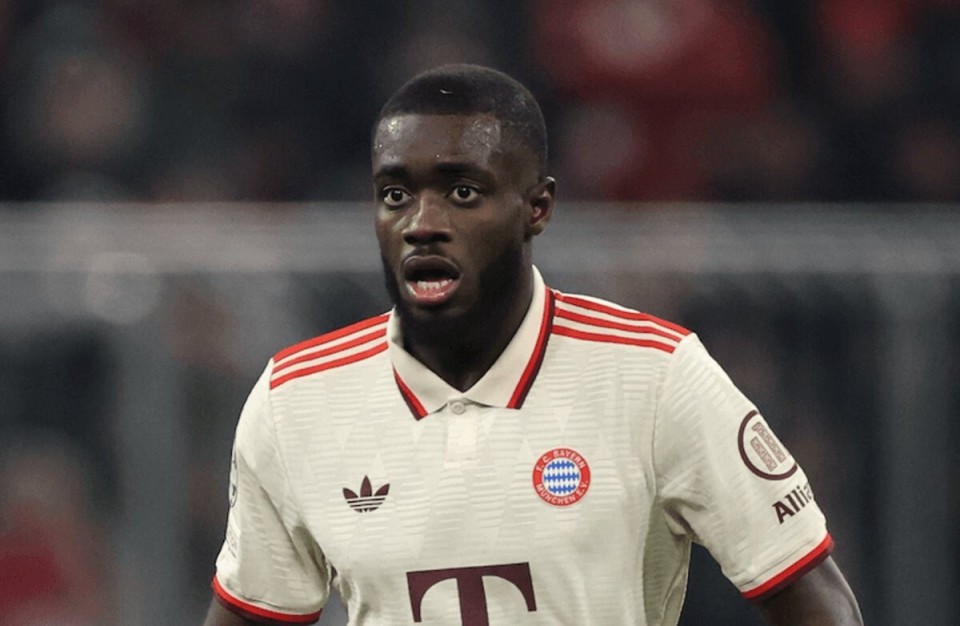 罗体：齐尔克泽愿意加盟罗马，但罗马先租后买报价被曼联拒绝（罗体：齐尔克泽愿投罗马，曼联已拒绝先租后买方案）