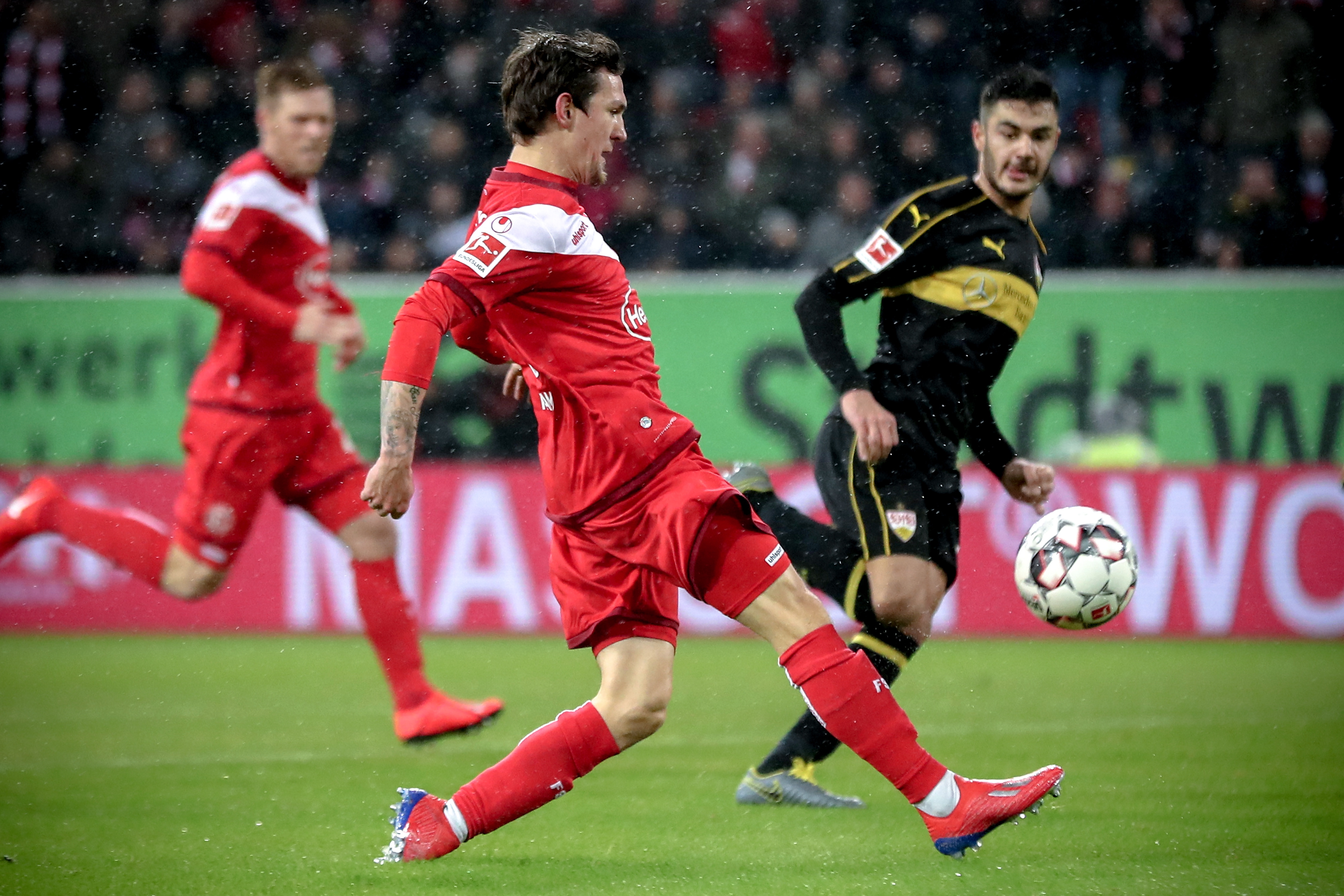 范戴克：点球非常明显；科纳特的进球也应该被确认有效（范戴克称点球明显，科纳特进球应判有效）