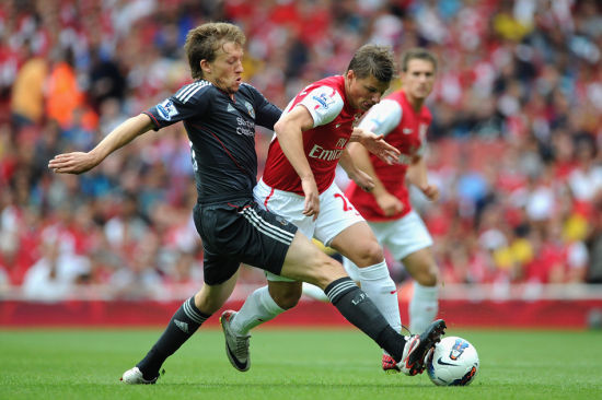 她是海港小球迷，女高中生与海港的故事（女高中生与海港：小球迷的成长记）