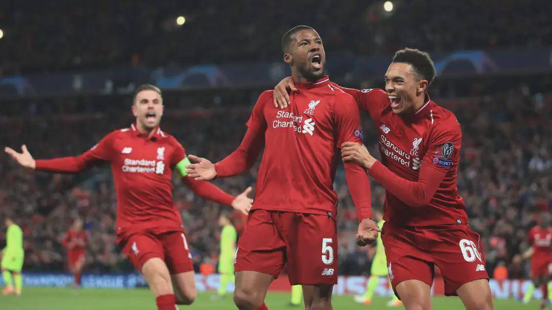 吉拉西多特生涯欧冠已打入15球，队史仅次于罗伊斯和莱万（吉拉西欧冠为多特打入第15球，队史仅逊罗伊斯与莱万）