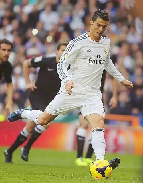 科曼：在我效力过的俱乐部中，特维斯是团队影响力最大的前锋（科曼：我效力过的球队里，特维斯是团队影响力最强的前锋）