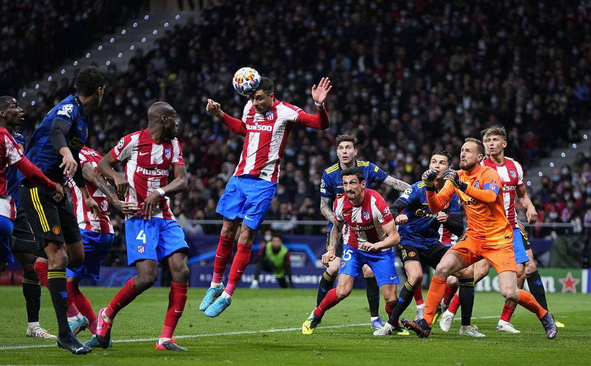 跟队：米兰有意签下阿图博卢，卡普里莱和雷斯特也在名单中（队记：米兰有意阿图博卢，卡普里莱与雷斯特同为引援候选）