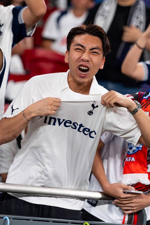 芒特的第一时间处理球是真帅！