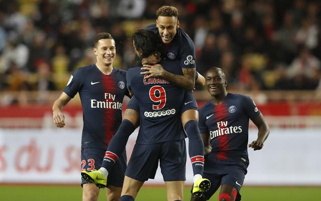 湖人vs马刺前瞻：湖人阵容齐整冲四强，一场定胜负悬念十足